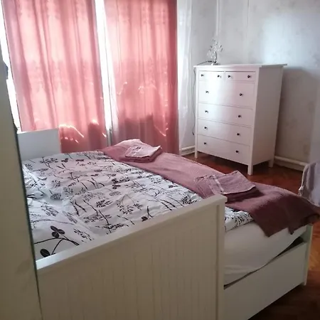 Apartment Hortenzia Apartman